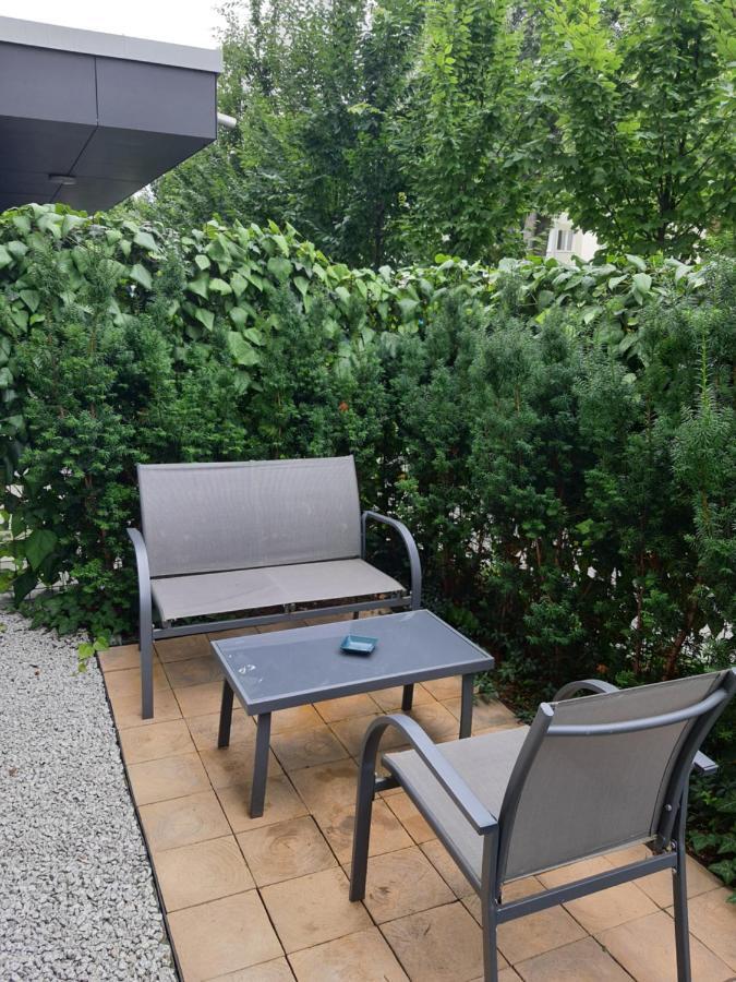 Apartamenty Dom Saski 10 Minut Od Centrum Warszawy Varsó Kültér fotó