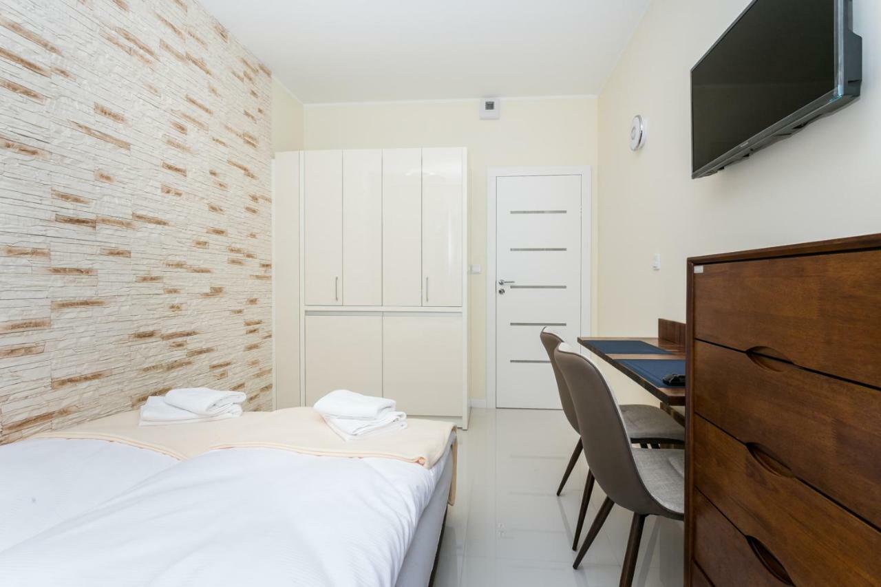 Apartamenty Dom Saski 10 Minut Od Centrum Warszawy Varsó Kültér fotó