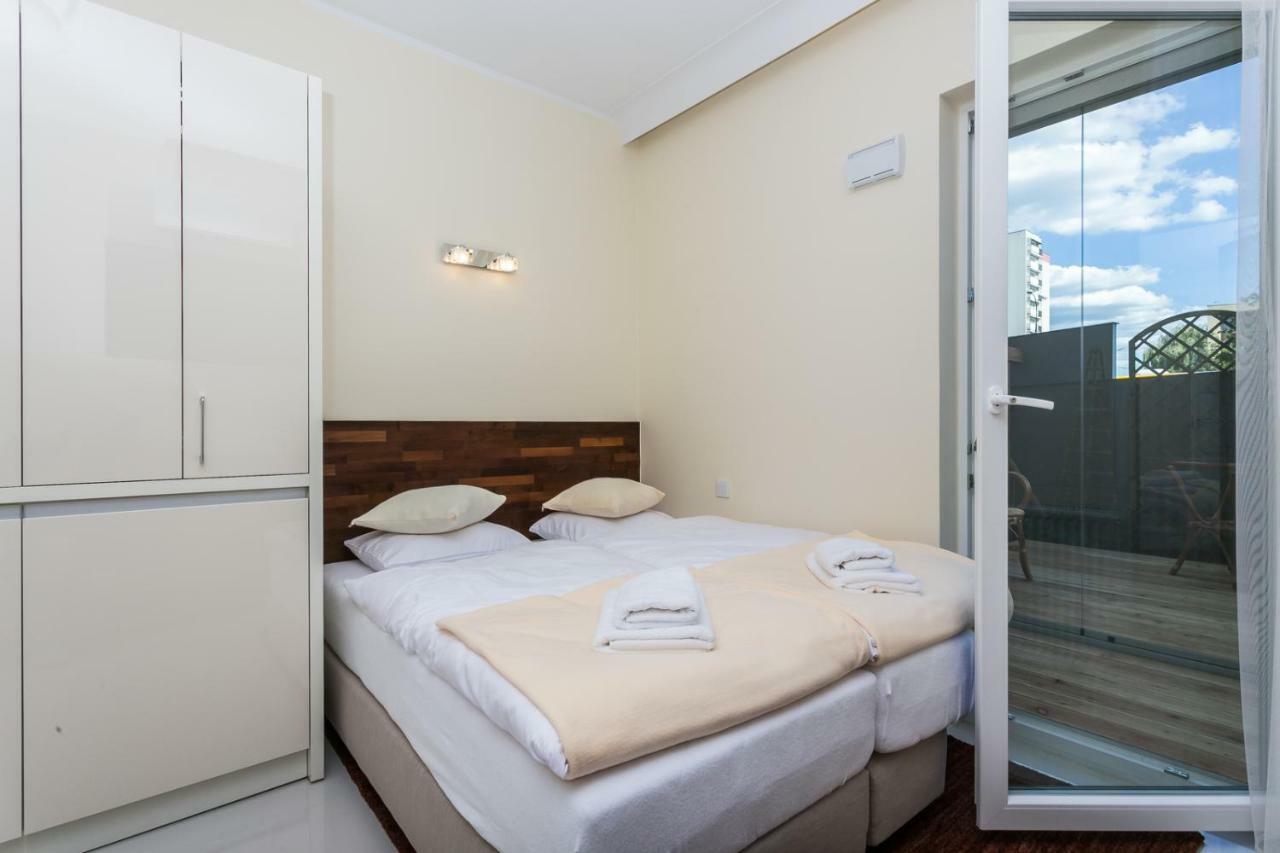 Apartamenty Dom Saski 10 Minut Od Centrum Warszawy Varsó Kültér fotó