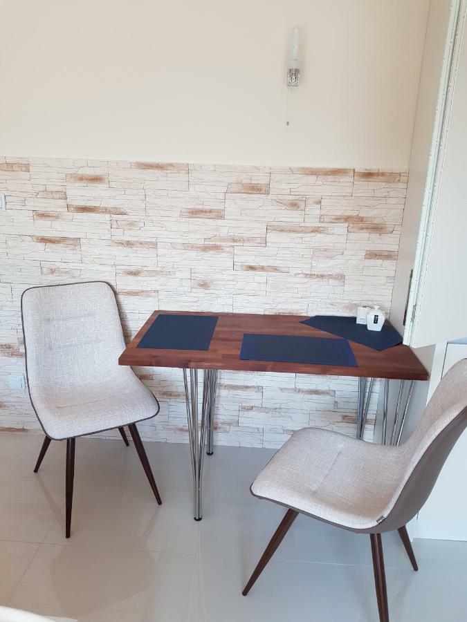 Apartamenty Dom Saski 10 Minut Od Centrum Warszawy Varsó Kültér fotó